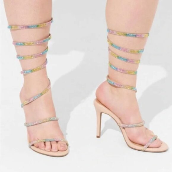 Size 8.5 - TORRID - Lace Up Rainbow Embroidered Heel Sandal Wide Width NEW - Picture 1 of 7
